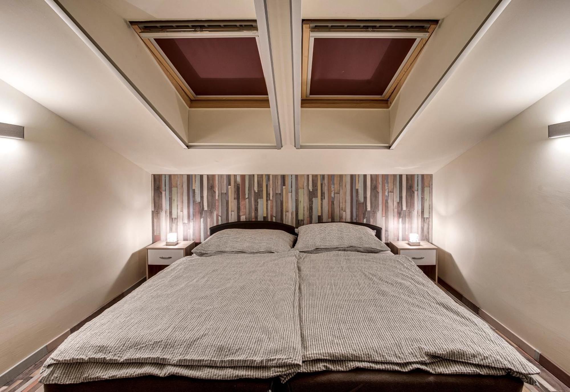 Magdi Vendeghaz A-B Apartment Celldomolk Bagian luar foto
