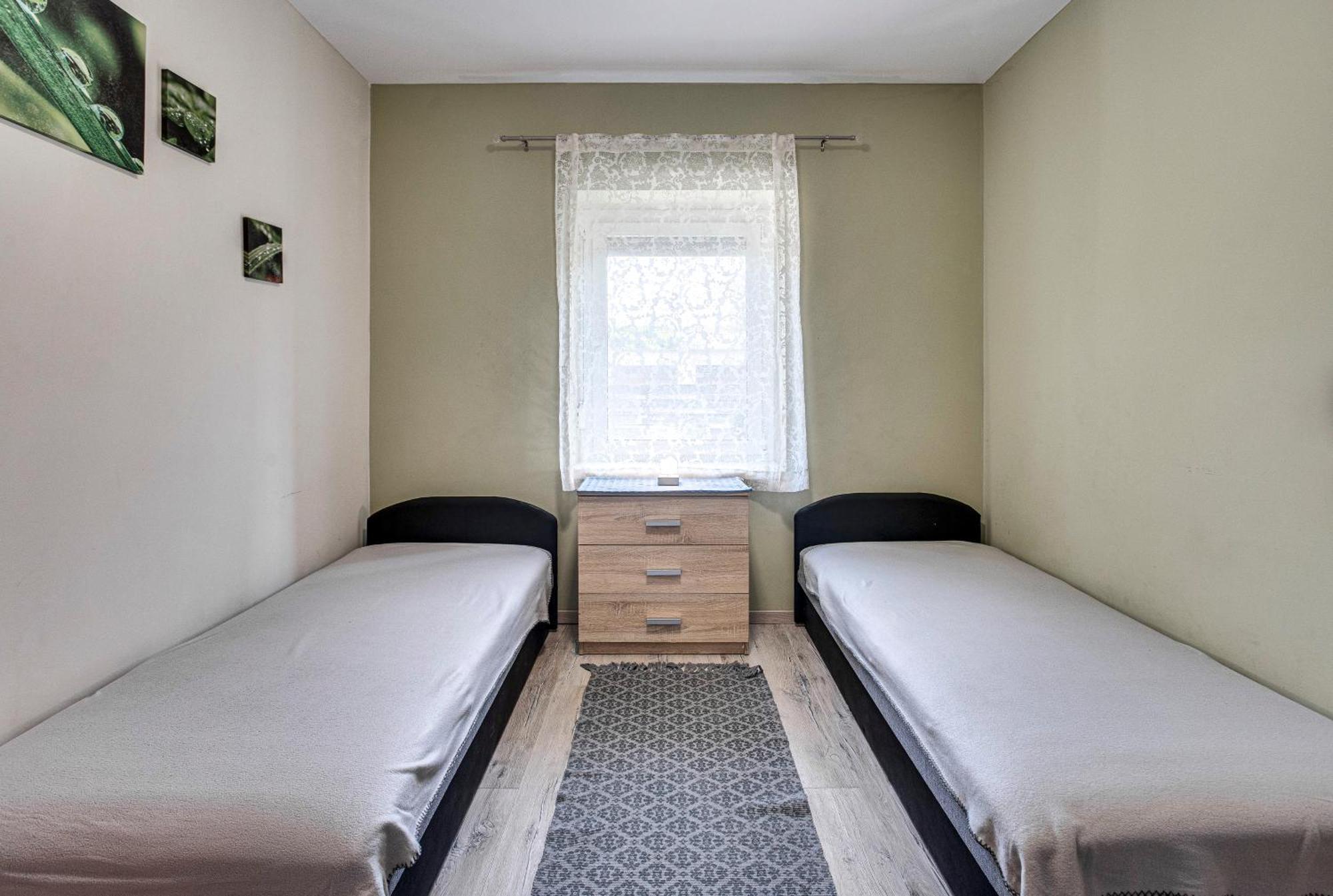 Magdi Vendeghaz A-B Apartment Celldomolk Bagian luar foto